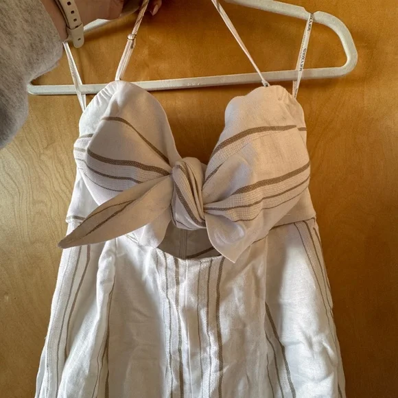 Shona Joy Linen Jumpsuit - white/tan - Size 4 (USA) - Picture 7 of 8